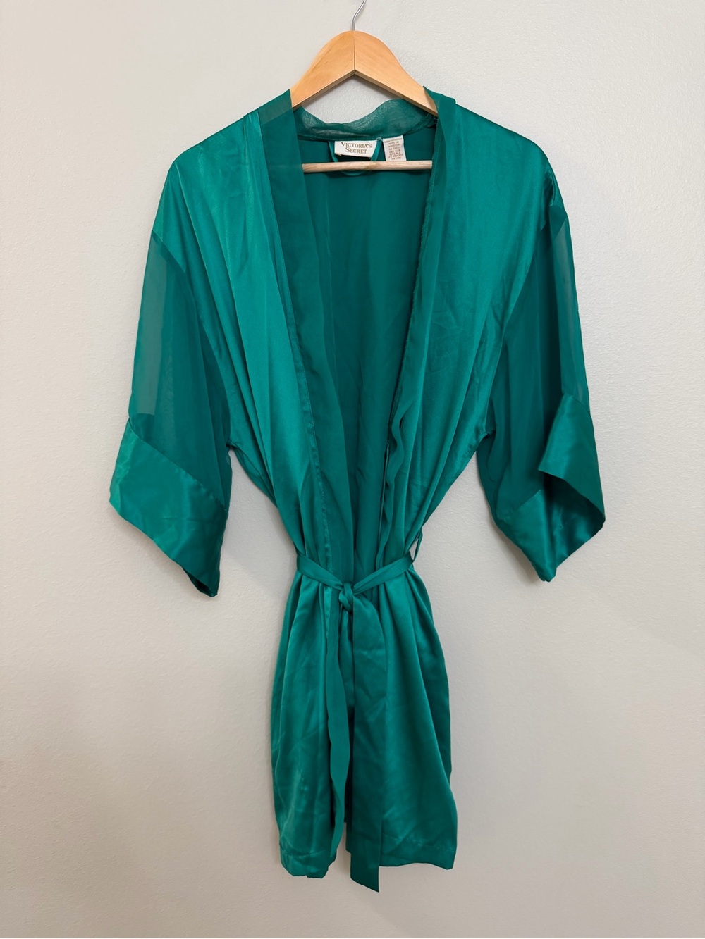 Victoria's Secret Gold Label Emerald Green Satin Kimono Robe